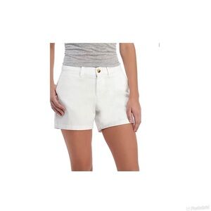 Old navy white chino shorts